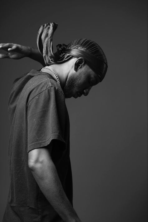 Black man wearing a durag in a black and white photoshoot. Shot in an indoor studio. Durag Photoshoot Men, Durag Photoshoot Ideas, Durag Photoshoot, Black And White Photoshoot, White Photoshoot, Male Photography, Black Man, Black Men, Mood Board