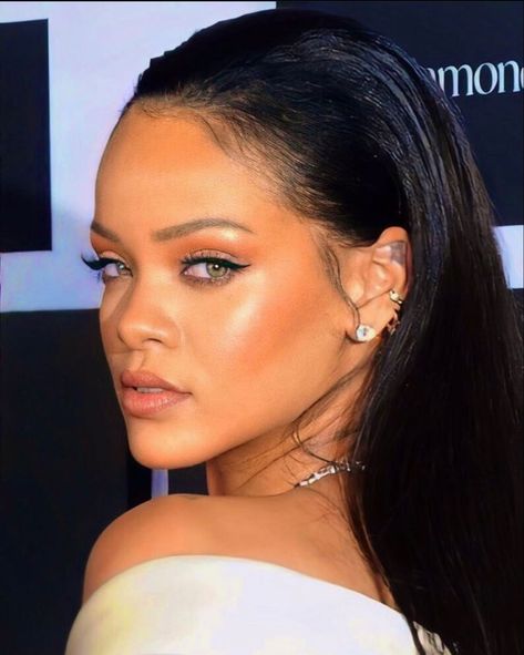 Rihanna Ear Piercings, Rihanna, Ear Piercings, Piercings, Hair