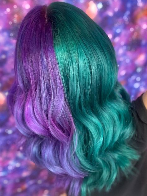 ARCTIC FOX HAIR COLOR @pumpkinqueengem 💜💚 Split dye returns. Joker vibes. #afpurplerain #afphantomgreen #afaquamarine #purplehair #greenhair #turquoisehair #splitdye #hairgoals #dyedhair #haircolor #hair #hairinspo #hairdye #purpleaesthetic #greenaesthetic #arcticfoxhaircolor #inspo #quarantinehair #quarantinelooks Joker Hair Color, Christmas Hair Dye, Snow Hair, Split Dye, Halloween Hairstyles, Split Dyed Hair, Annual Halloween Party, Fox Hair, Rainbow Hair Color