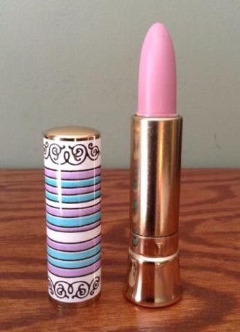 Yardley London, Vintage Childhood, 70s Makeup, Family Ancestry, 70s Nostalgia, 60s And 70s Fashion, Retro Beauty, London Look, Creme Lipstick