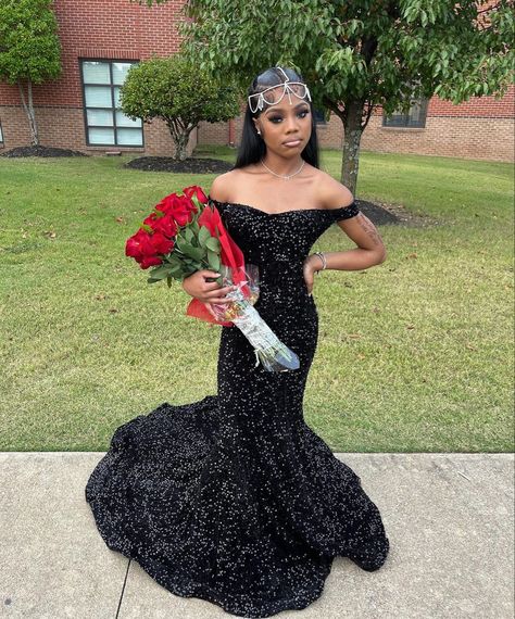 Middle School Prom Dresses, Black Prom Gown, 8th Grade Prom Dresses, Prom Dresses Long Black, Black Formal Gown, Prom Dress Black, Classy Prom, Classy Prom Dresses, Mermaid Prom Dress