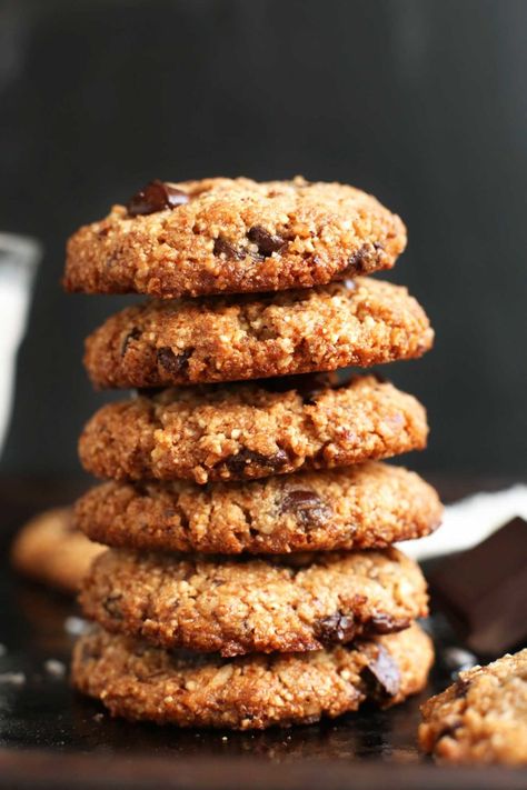 Chocolate Chip Cookies With Coconut, Weight Watchers Kuchen, Cake Minimalist, Glutenfree Cookies, Cookies With Coconut, Almond Meal Cookies, Banana Oatmeal Cookies, Vegan Chocolate Chip Cookies, Coconut Chocolate