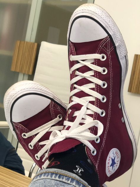 Dark Red Converse, Zapatillas All Star, Cute Converse, Converse Red, Red Converse, Outfits With Converse, Aesthetic Shoes, Red Sneakers, Swag Shoes