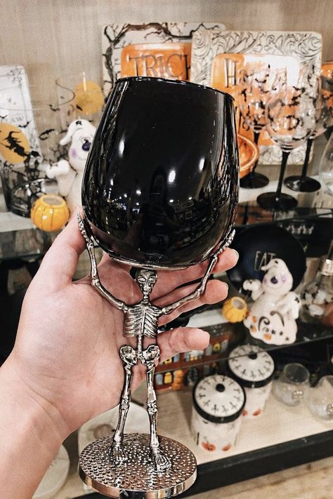 HomeGoods Just Dropped a Bone-Chillingly Cute Line of Halloween Decor, So Happy Haunting! Skeleton Wine Glasses, Witch Wine Glasses, Creepy Halloween Diy, Spooky Drinks, Halloween Wine Glasses, Skeleton Theme, Halloween Glasses, Halloween Bar, Beverage Bar