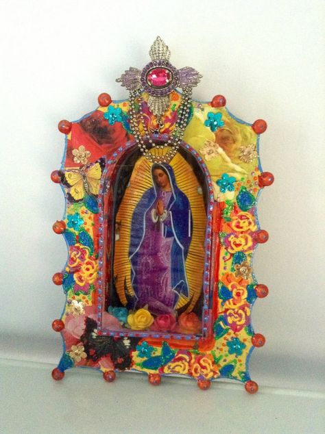 Virgin Mary Mexican tin nicho / shadow box shrine/ Our lady of Guadalupe / vibrant multicolored rainbow / Day of the dead gift Shrines Box, Shrines Art, Den Mrtvých, Frida Art, Mexican Crafts, Mexican Decor, Our Lady Of Guadalupe, The Virgin Mary, Lady Of Guadalupe