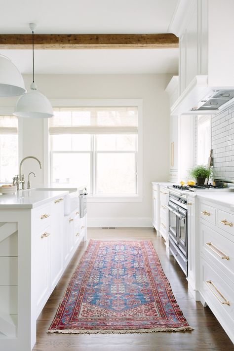 white kitchen vintage rug Bohemian Style Kitchen, Wood Beam Ceiling, Kitchen White, All White Kitchen, Kitchen Runner Rug, Kitchen Farmhouse, White Brass, Up House, Kitchen Runner