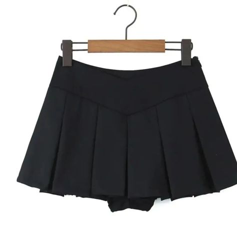 Kawaii Skirt, Vintage Kawaii, Summer Wardrobe Essentials, Pleated Skirts, Skirts For Women, Black Mini Skirt, Low Waist, Skirts For Sale, Vintage Skirt