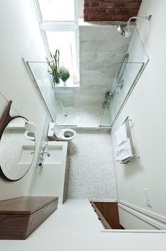 Small Shower Room Layout, Design Interior Baie, Makeover Kamar Mandi, Small Shower Room, Restroom Renovation, Bilik Air, Narrow Bathroom, Decor Baie, Tiny Bathrooms