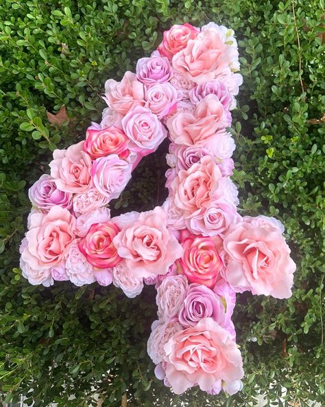 Celebrate your little one's special day with a beautiful, custom-made floral number! Handcrafted by an experienced floral designer, each piece is unique and made with high-quality silk flowers. Available in two sizes (16" and 24"), this stunning birthday decoration will add a touch of elegance to your celebration. Paper Flower Numbers, Floral Numbers Birthday, Wood Numbers Birthday, Wedding Guest Table Decor, Sorority Wooden Letters Flowers, Wooden Letter With Paper Flowers, Baby Photography Backdrop, Wedding Guest Table, First Birthday Sign