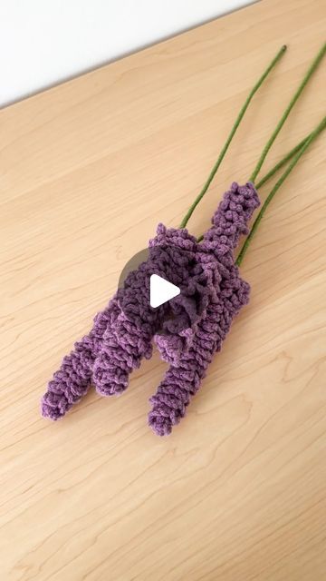 Free Lavender Crochet Pattern, Crochet Lavender Flower Free Pattern, Crochet Lavender, Lavender Crochet, Learn How To Crochet, Cozy Space, How To Crochet, Learn To Crochet, Flower Making