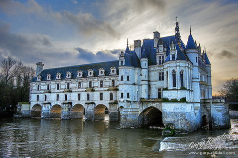 Chateau de Chenonceau by Gary Randall, via Flickr Chateau Chenonceau, Chateau House, Small Village, Loire Valley, World Heritage, Wonders Of The World, Paris France, Places Ive Been, Palace