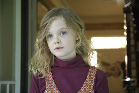 Elle Fanning, Phoebe in Wonderland. Fanning Sisters, Felicity Huffman, Dakota And Elle Fanning, Drama Teacher, Dakota Fanning, Klaus Mikaelson, Elle Fanning, Face Claims, Character Inspiration