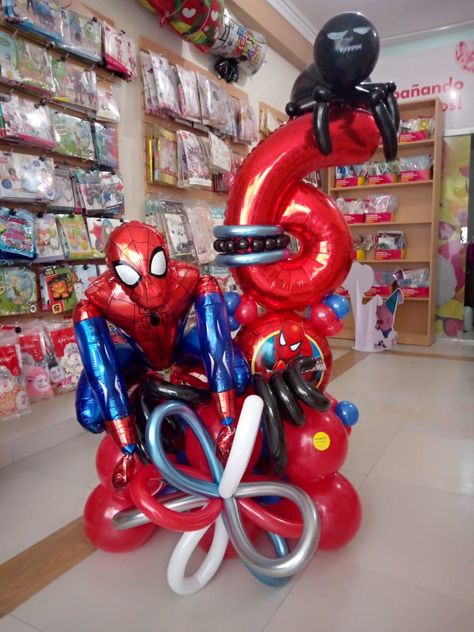 Spiderman Balloon Bouquet, Ballon Ideas, Superhero Birthday Party Decorations, Spiderman Balloon, Balloon Birthday, Superhero Birthday Party, Balloon Decor, Superhero Birthday, Balloon Bouquet