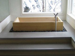 Japanese-ofuro-soaking-tubs Japanese Soaking Tub Shower Combo, Small Soaking Tub, Japanese Bathrooms, Soaking Tub Shower Combo, Japanese Bathroom Design, Japanese Bathtub, Japanese Style Bathroom, Japanese Bathroom, Wooden Bathtub