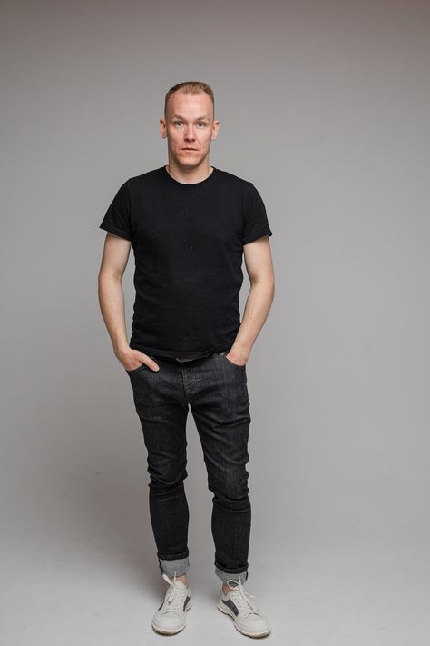 Free Photo | Free photo picture of attractive man wearing a black t-shirt and jeans stands with hands in pockets isolated on grey wall Man With Hands In Pockets, Gesture Reference, Hand In Pocket, Hands In Pockets, Grey Wall, T Shirt And Jeans, Grey Walls, Black T Shirt, Free Photo