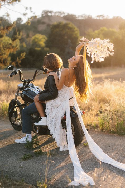 Bride On Motorcycle, Wedding Photography Motorcycle, Motorcycle Wedding Exit, Eloping Outfits, Bride Motorcycle, Biker Elopement, Motorcycle Bride, Wedding Exit Outfit, Motorcycle Elopement