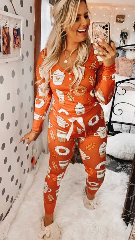 Autumn Pajamas Women, Friendsgiving Pajamas, Fall Pjs Pajamas, Fall Pajamas Women, Thanksgiving Loungewear, Fall Pyjamas, Halloween Pajamas Women, Cozy Horror, Fall Pjs