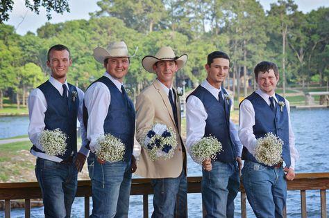 Lake wedding. Navy Burlap and Lace Wedding. Simple rustic wedding. Babies breath and navy roses. Fun wedding party picture. Groomsmen. Western Wedding Groomsmen Navy Blue, Navy Country Wedding, Groomsman Outfits, Casual Groom Outfit, Chambelan Outfits, Groom In Jeans, Country Wedding Groomsmen, Rustic Groomsmen Attire, Rustic Wedding Attire