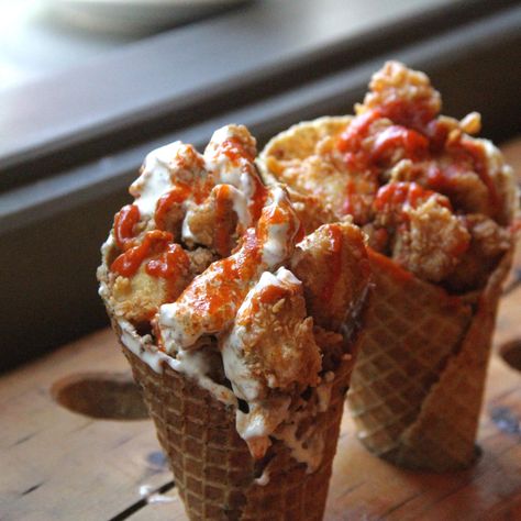 Chicken and Waffle Cones: How to get them in NYC next week http://www.thrillist.com/eat/new-york/brooklyn/chicken-and-waffle-cone-brooklyn-star-nyc Chicken And Waffle Cone Recipe, Breakfast Sushi, Waffle Cone Recipe, Awesome Chicken, Yogurt Chicken, Waffle Cone, Waffle Cones, Mashed Potato, Chicken And Waffles