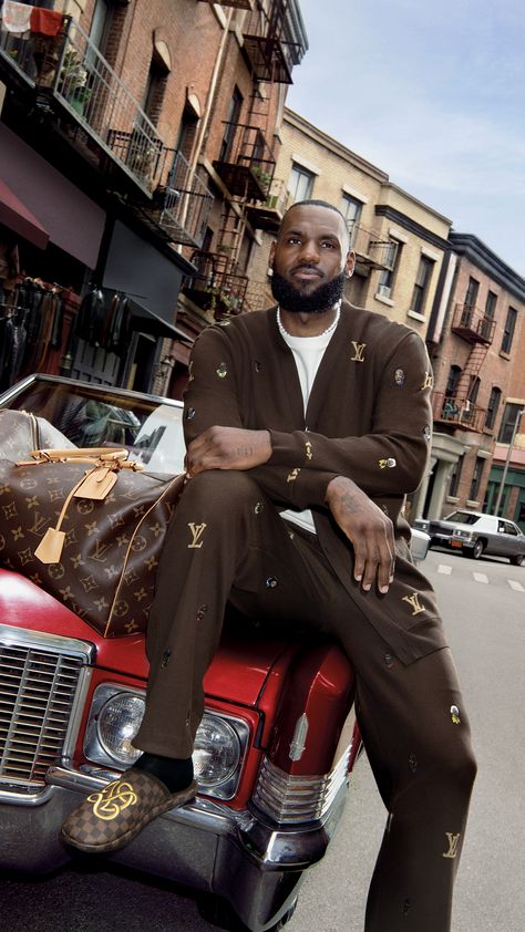 Lebron James Outfits, Pharrell Williams Style 2000s, Pharrell Williams Lv 2023, Lv Pharrell Collection, Pharrell Williams Magazine Cover, Pharrell Williams Happy Song, Masc Fashion, Nba Outfit, Stylish Celebrities