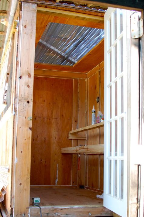 Great idea for a coop roof!! Chicken Coop Pallets, How To Raise Chickens, Raise Chickens, Shipping Crates, Backyard Chickens, Central Texas, Weekend Projects, Raising Chickens, Chickens Backyard