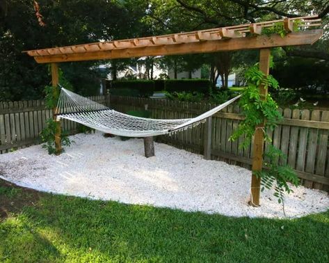 10 Ways to Turn a Corner of Your Yard Into a Mini Paradise | Hometalk Miscanthus Gracillimus, Pergolas Ideas, Miscanthus Sinensis Gracillimus, Easy Garden Ideas Landscaping, Pergola Backyard, Garden Pergolas, Simple Backyard, Garden Pergola, Backyard Hammock