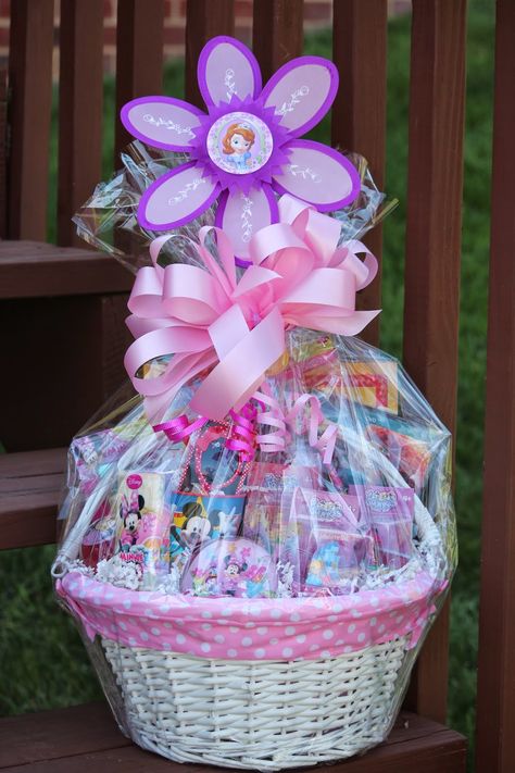 Disney In April, Barbie Easter Basket, Disney Easter Basket, Wine Basket Gift Ideas, April Design, Wine Basket Gift, Disneyland Gifts, Kids Toys For Christmas, Unique Easter Baskets