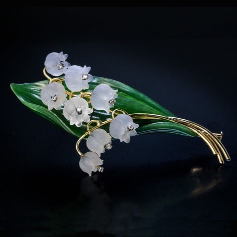 Vintage Carved Rock Crystal Nephrite Jade Lily Of The Valley Brooch - Antique Jewelry | Vintage Rings | Faberge Eggs Jade Brooch, Lily Of The Valley Flowers, Faberge Eggs, Nephrite Jade, Diamond Brooch, Vintage Rock, Brooches Handmade, Vienna Austria, Rock Crystal