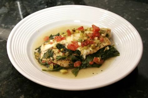 Tilapia Dishes, Fresh Spinach Recipes, Baked Red Potatoes, Cook Fresh Spinach, Snapper Recipes, Grilled Halibut, Baked Tilapia, Spinach Recipe, Tilapia Recipes