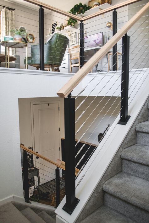 Cable, Tube & Panel Systems — L.J. Smith Stair Systems Bookshelf Stairs, Cable Railing Interior, Stairway Trim, Cable Stair Railing, Floating Steps, Diy Stair Railing, Storage Staircase, Led Stair Lights, Indoor Railing