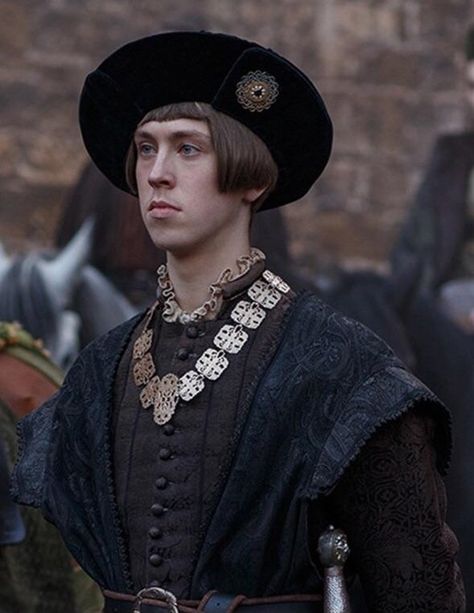 1200s Aesthetic, Middle Ages Fashion Men, Prince Medieval, Medieval Reference, Tudor Fashion Men, Spanish Princess, Medieval Men, Elizabethan Fashion Men, Spanish Nobility