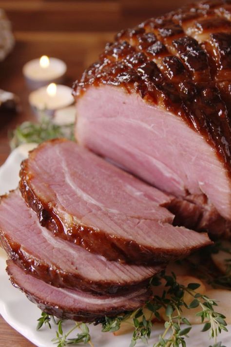 Ham Aesthetic, Christmas Ham Dinner, Coca Cola Ham, Christmas Ham Recipes, Ketogenic Recipes Dinner, Ham Dinner, Easter Ham, Holiday Ham, Christmas Ham