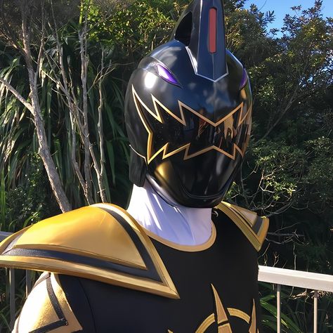 Power Ranger Black, Two Sides To Every Story, Dino Rangers, Dino Thunder, Black Ranger, Disney Eras, Tommy Oliver, Power Rangers Dino Charge, Power Rangers Samurai