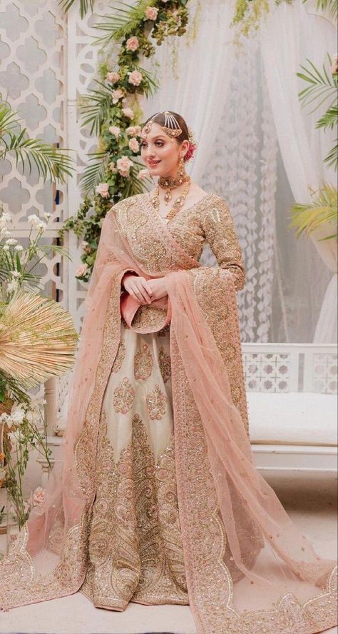 New Bridal Dresses, Walima Dresses, Pakistani Aesthetic, Nikah Dress, Desi Aesthetics, Pakistani Women Dresses, Walima Dress, Desi Wedding Dresses, Nikkah Dress