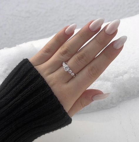 Snow Nails, Paris Nails, Romantic Nails, Vintage Nails, Nails Aesthetic, Glass Nails, Snow Angels, Nail Lacquer, Nail Tech