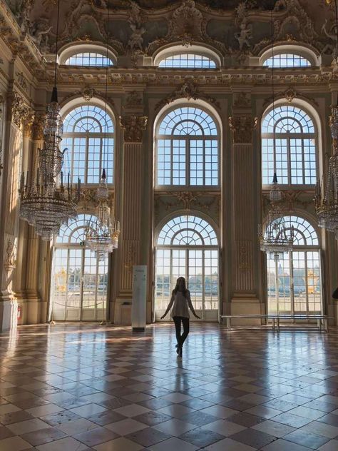 Incredible Gardens, Bestie Travel, Bg Reference, Nymphenburg Palace, The Summer Palace, Adventurous Travel, Building Aesthetic, The Great Hall, Castle Aesthetic