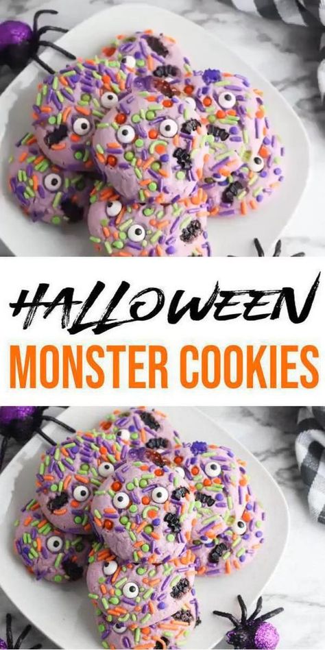 Bake up the best Halloween monster cookies. Simple cookies with eyes. Fun and coolest eyeball cookies kids and adults love. If you are looking for an eye cookie… Halloween Monster Cookies, Cookies Monster, Halloween Sugar Cookies Decorated, Cookies Kids, Cookie Recipe Video, Halloween Cookie Recipes, Homemade Sugar Cookies, Halloween Cookies Decorated, Halloween Sugar Cookies