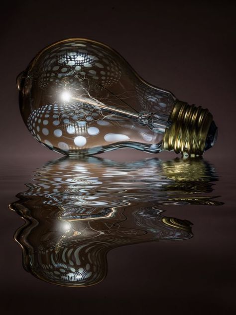 Lightbulb Photography, Water Reflection Photography, Distortion Photography, Light Bulb Art, Reflection And Refraction, Glass Photography, Object Photography, Reflection Photography, Still Life Photos