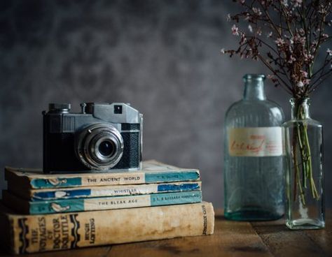 Still Life Pictures, Irving Penn, Still Life Artists, Object Photography, Still Life Photos, Photography Vintage, Still Photography, Still Life Drawing, Trik Fotografi