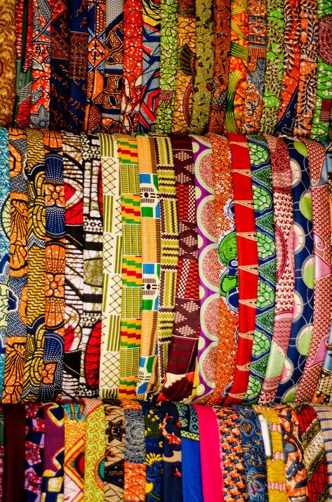 Ghanaian cloth, Japong Market African Quilts, Afrikaanse Mode, African Textile, Kente Cloth, African Fabrics, Colors And Patterns, African Decor, African Textiles, African Inspired Fashion