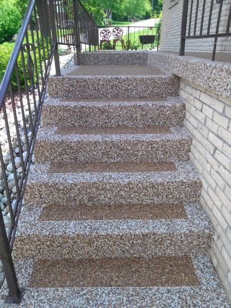 Outdoor Stair Tiles, Patio Resurfacing Ideas, Stair Tiles, Pebble Flooring, Diy Stained Concrete Floors, Terrazzo Stairs, Pebble Stone Flooring, Corner Landscaping, Pebble Floor