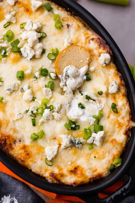 Hot Blue Cheese Dip (Melty and Delicious!) | The Recipe Critic Blue Cheese Recipes Dinners, Big Mac Dip, Philly Dip, Recipes With Blue Cheese, Blue Cheese Appetizers, Cheesesteak Dip, Blue Cheese Dip Recipe, Donkey Sauce, Bacon Crackers