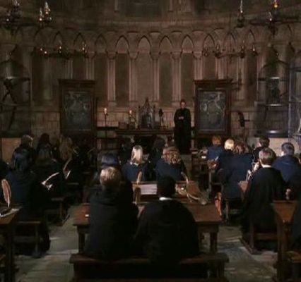 Transfiguration Harry Potter, Harry Potter Dark Academia, Hogwarts Classes, Harry Potter Iphone, Harry Potter Oc, Hogwarts Dr, Welcome To Hogwarts, Potter Aesthetic, Hogwarts Aesthetic