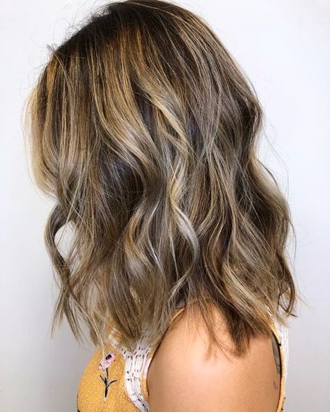 Medium Length Hair Balayage, Medium Length Fine Hair, Balayage Medium Length, Hair Chop, Balayage Lob, Different Hair Colors, Nice Hair, Hair Balayage, Hair Colours