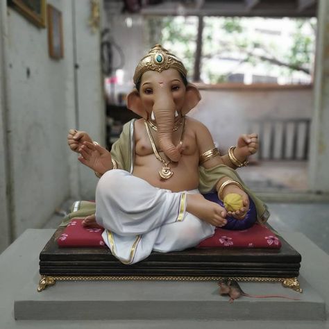 Vishal Suryakant Shinde shared a photo on Instagram • See 23 photos and videos on their profile. Ganpati Murti, Eco Friendly Ganesha, Maa Kali Images, Ganpati Bappa Photo, Decoration For Ganpati, Ganpati Decoration Design, Ganesh Photo, Latest Model Blouse Designs, Shri Ganesh