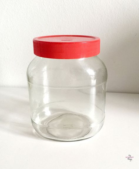 It is an outrage the number of jars and plastic containers we have to discard every day in a house. I'm keeping them because I like to re-use them, you can alwa… Upcycle Jars, Cooking Oil Bottle, Jars Decor, Wooden Window Blinds, Moroccan Fish Scale Tile, Science Room, Decorated Bottles, Diy Spray Paint, Paint Tips