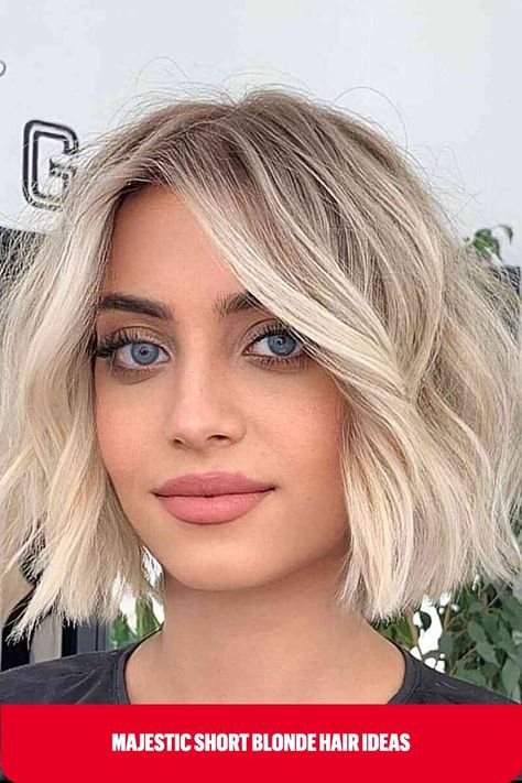 Textured and Blunt Creamy Blonde Bob with a Shadow Root and beach waves at the neck line Short Blonde Hair Bobs, Short Blonde Hair Ideas, Pink Hair Highlights, Cool Blonde Hair Colour, Hearts Everywhere, Chin Length Haircuts, Short Blonde Bobs, Blonde Hair Ideas, Hair Shadow