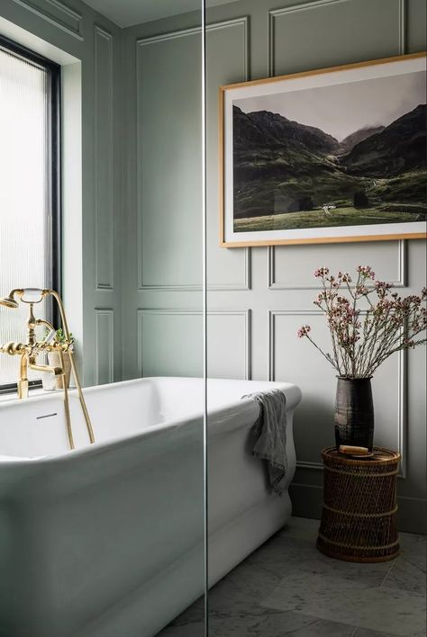 30 Best Green Bathroom Ideas for a Calming Dose of Nature-Inspired Color Neutral Bathroom Paint, Neutral Bathroom Paint Colors, Architect Inspiration, Decorators White Benjamin Moore, What Is Interior Design, All White Bathroom, Kate Marker Interiors, Zen Bathroom, Neutral Bathroom