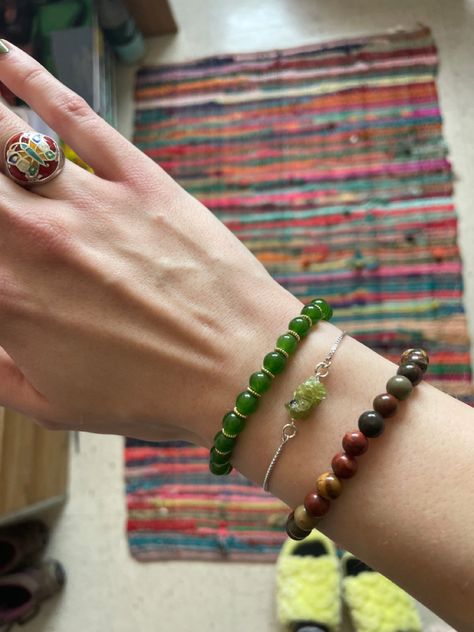 Jade Bracelet Aesthetic, Hippie Jewelry Bracelets, Funky Bracelets, Earth Jewelry, Indie Jewelry, Jasper Jewelry, Hippie Bracelets, Picasso Jasper, Dope Jewelry