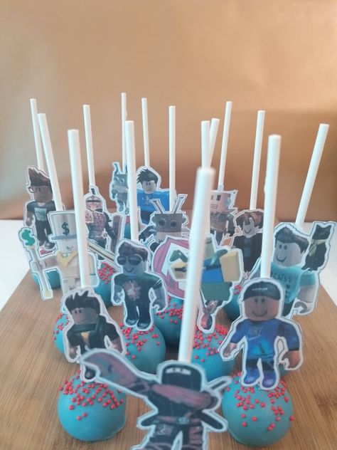 Roblox Cake Pops, Roblox Party, Roblox Cake, Themed Food, 10th Birthday, Cake Pops, Real Life, Batman, Cake